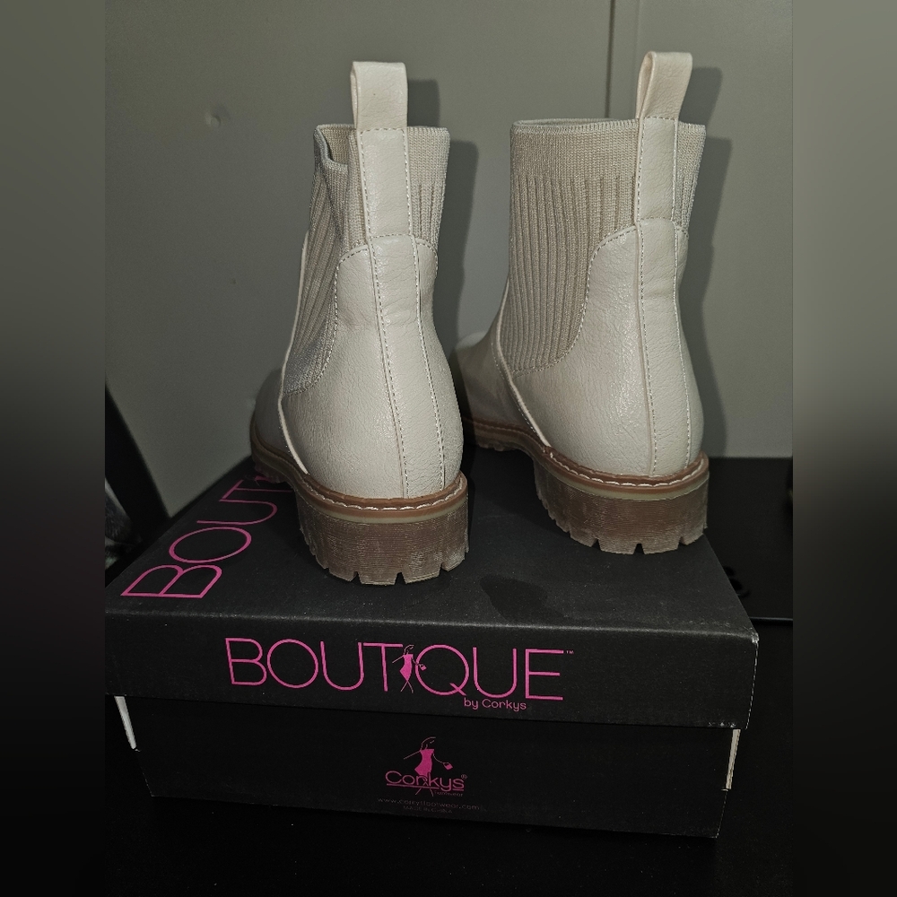 Corkys Boots - Picture 4 of 4